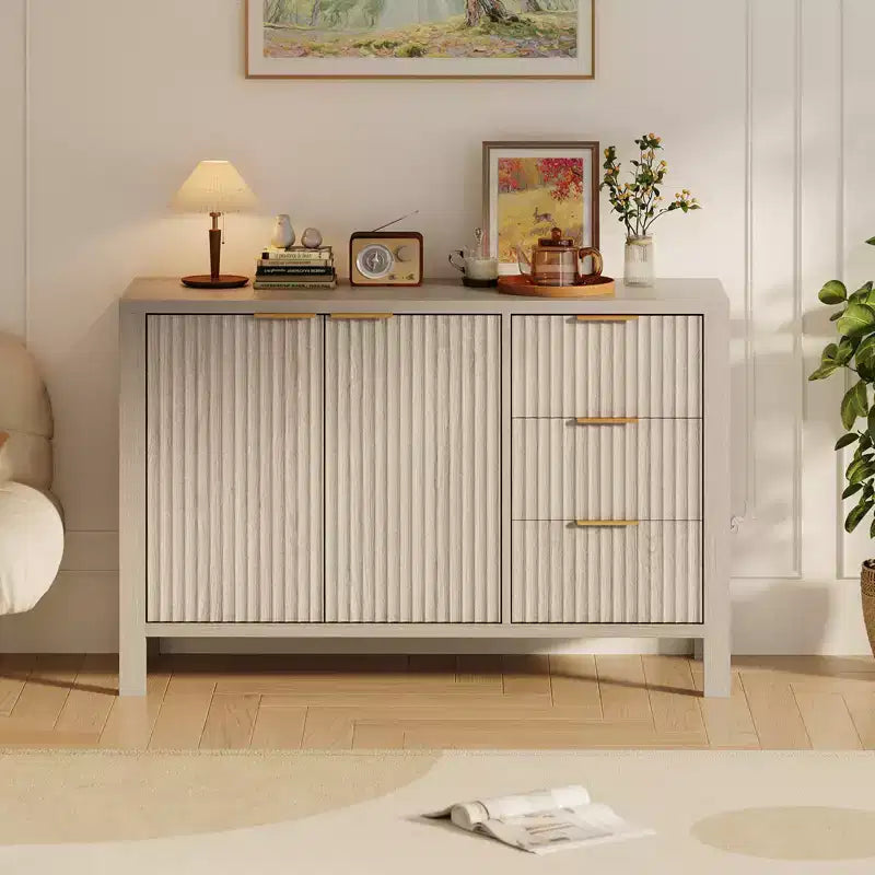 Credenza in legno con 3 cassetti e 2 ante