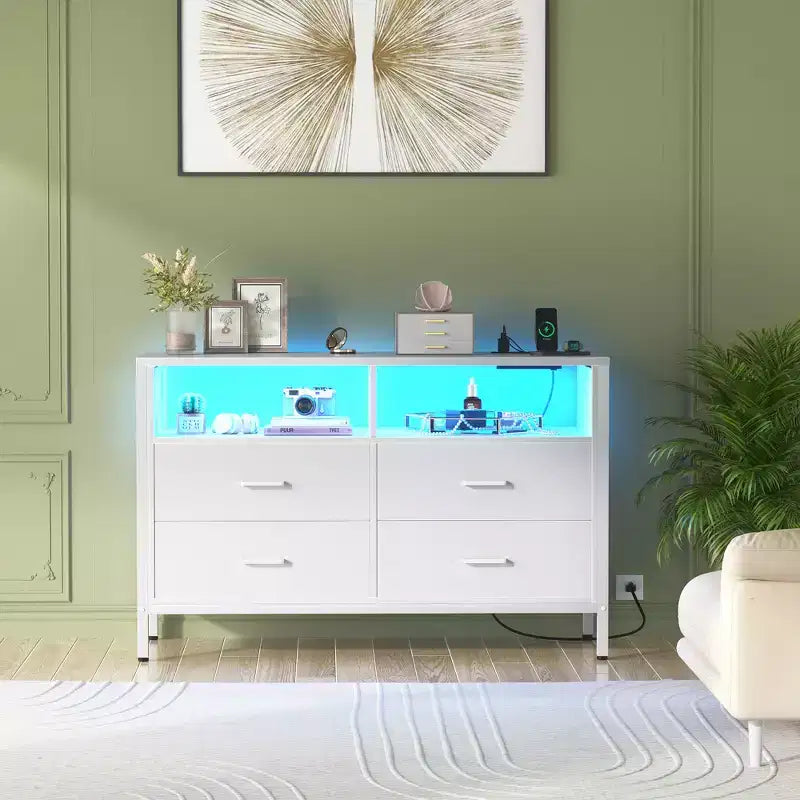 Cassettiera con luci LED e prese di corrente, mobile TV a 4 cassetti per camera da letto