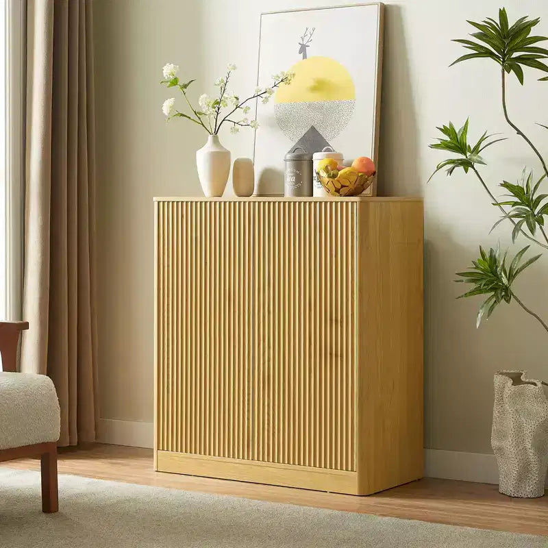 Credenza moderna con design a flauto ondulato e 2 o 4 ante per sala da pranzo o cucina