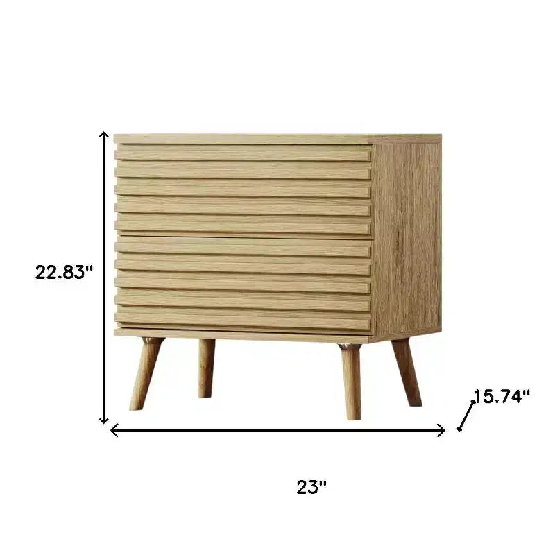 Comodino da 23" in Legno Massello Naturale con Texture Rigata e Due Cassetti a Chiusura Ammortizzata