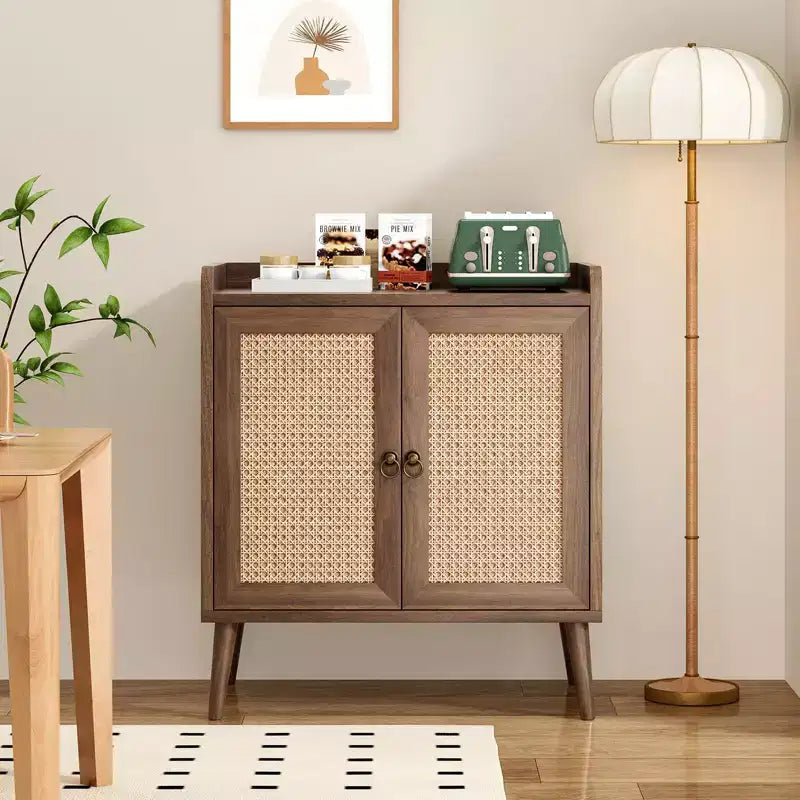 Mobile buffet con ante in rattan e listello decorativo, credenza consolle per sala da pranzo o soggiorno